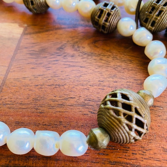 Genuine pearl and brass bead handmade necklace - Picture 3 of 3